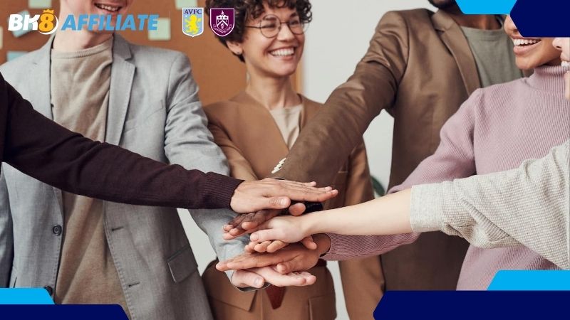 Đại lý tennis là cầu nối quan trọng